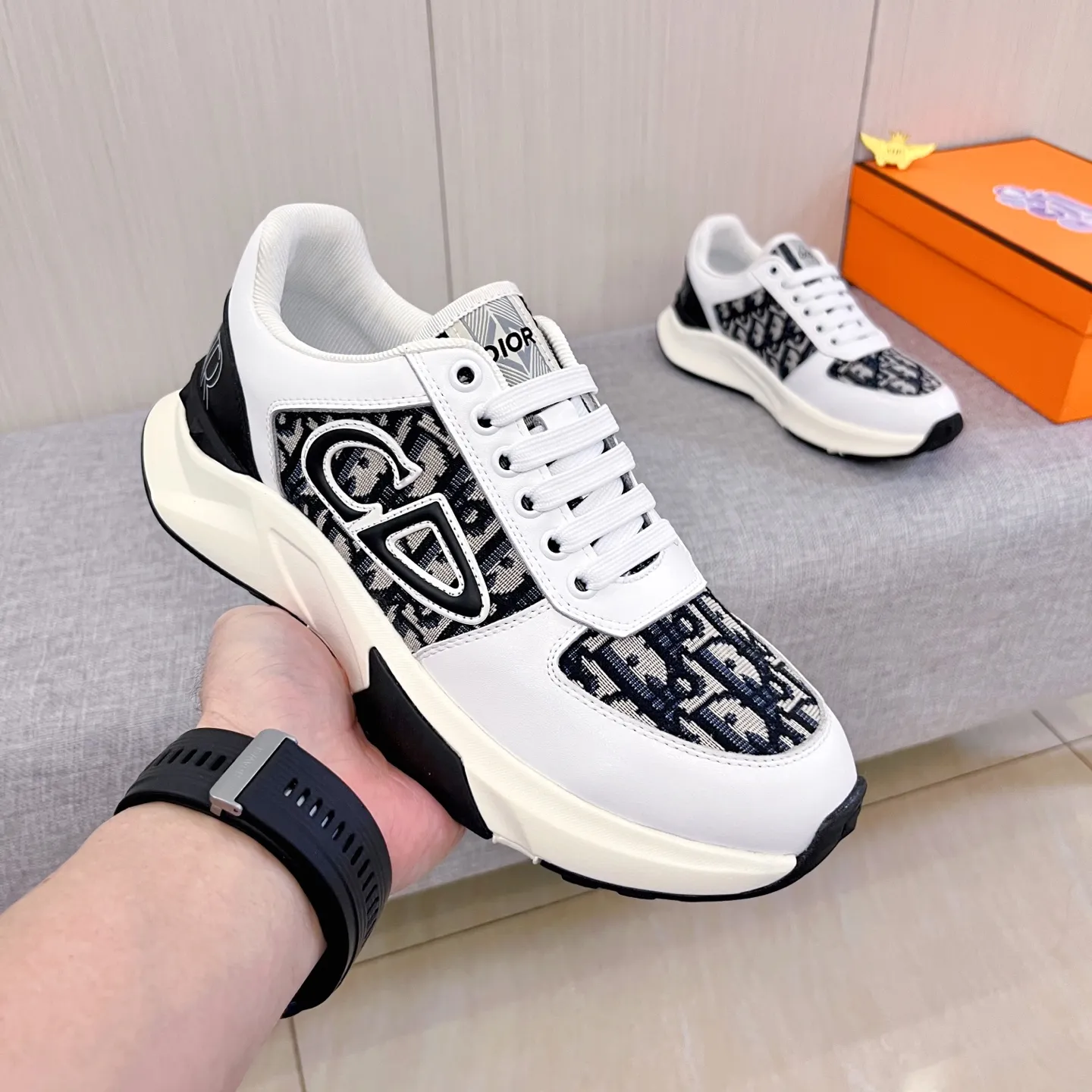 Men's Men's Shoes Men's Shoes💰 460 Men's Men's Shoes💰[Dior]🔥Men's high-end brand of shoes official website 1:1 latest masterpiece: the upper is made of Italian imported first-layer cowhide with a comfortable and breathable lining➕original non-slip and wear-resistant outsole🔥, making walking more convenient and comfortable! An exclusive new model, a stunning work, a beautiful 1:1 replica [color] compared to the official quality! Create a fashionable personality to set off your uniqueness! A must-have for trendy men! Classic🔥Size: 38-44 Color: 🔥Multiple colors available🔥